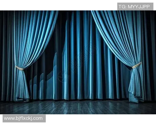 梦幻卧室设计足球明星主题幕布点亮你的私人空间